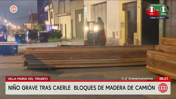 Niño de 6 años queda grave al caerle tablas de madera en Villa María del Triunfo. Foto: América Noticias Niño de 6 años queda grave al caerle tablas de madera en Villa María del Triunfo. Foto: América Noticias