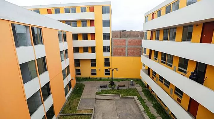 Dichas viviendas son usadas en casos de renovación urbana y pertenecen a la Municipalidad. Foto: Andina Dichas viviendas son usadas en casos de renovación urbana y pertenecen a la Municipalidad. Foto: Andina