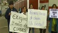 Padres piden reinicio de clases. Foto: captura de TV