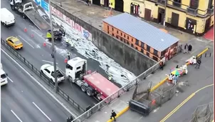 Volcadura de camión generó congestión en la Vía de Evitamiento. Foto y video: América Noticias