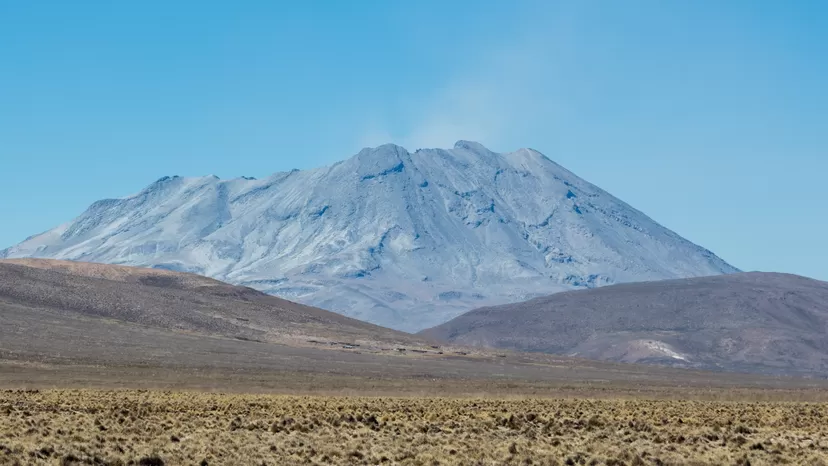 Volcán Ubinas: Gobierno extiende estado de emergencia en Moquegua por peligro de erupción
