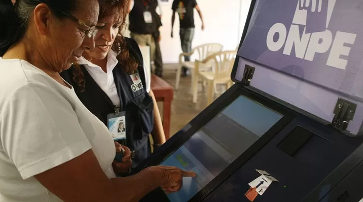 Voto electrónico. Foto: Andina Voto electrónico. Foto: Andina
