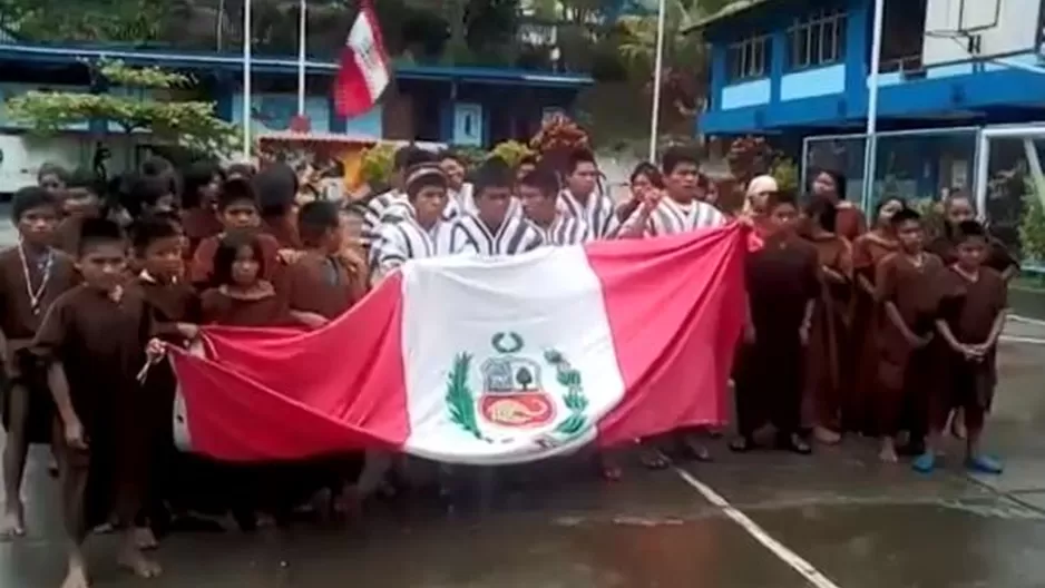 Niños asháninkas envían mensaje a Paolo Guerrero. Foto: América Noticias