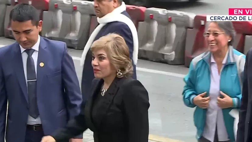 Zoraida Ávalos llegó al Ministerio Público para retomar funciones como fiscal suprema