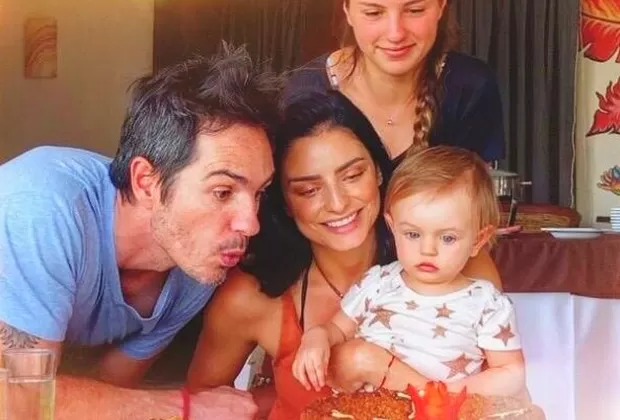 Aislinn Derbez y Mauricio Ochmann enternecen las redes con este video de su hija Kailani
