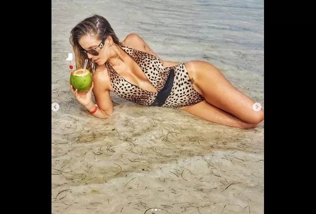 Alejandra Baigorria presume su figura en las playas de San Andrés