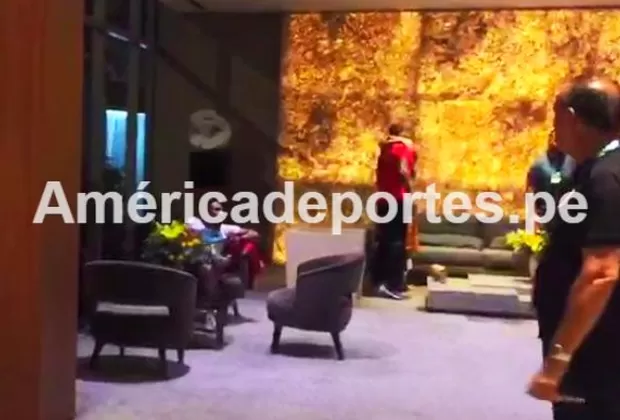 Alondra García Miró y Paolo Guerrero confirmaron su relación con estas imágenes