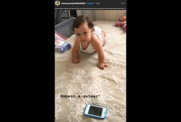 Andrea San Martín disfruta así del verano junto a sus hijas Maia y Lara