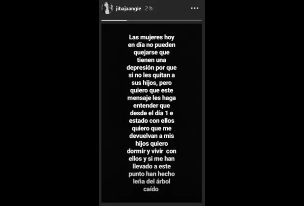 Angie Jibaja Instagram