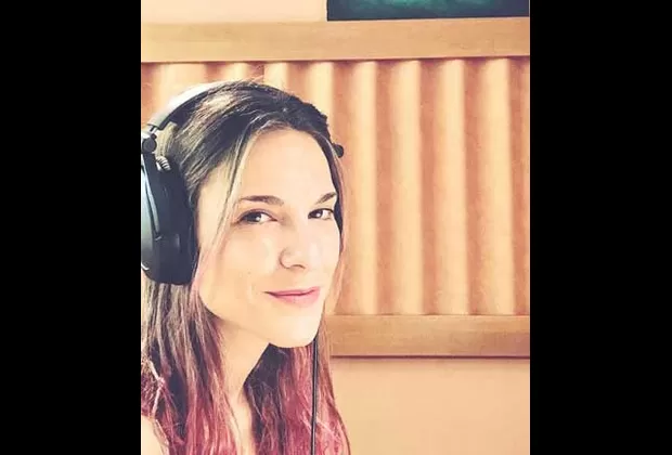 nikki garcia voz de google maps español