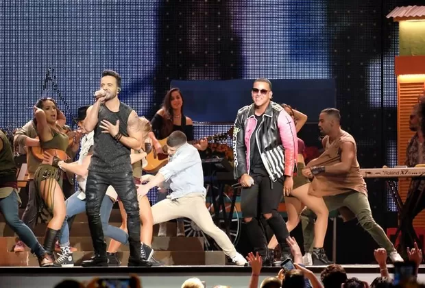 Billboard 2017: Luis Fonsi y Daddy Yankee armaron la fiesta con ‘Despacito’