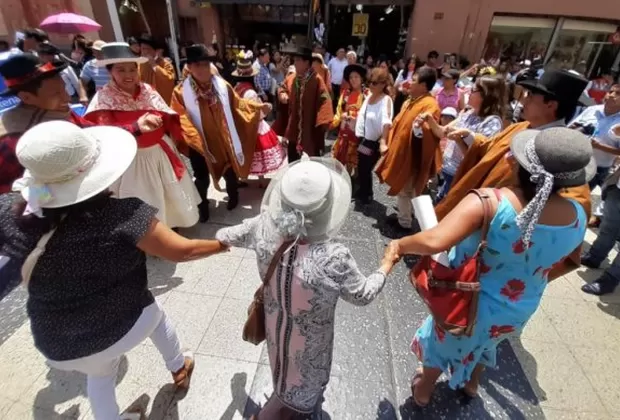 Carnaval Ayacuchano 2020: Lanzan festividad con colorido pasacalle en Lima