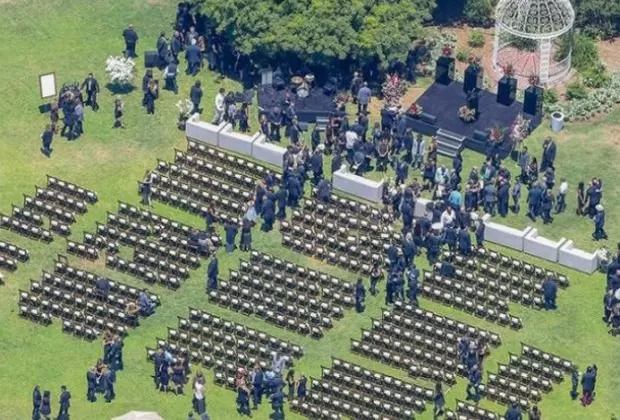 El funeral de Chester Benninton 