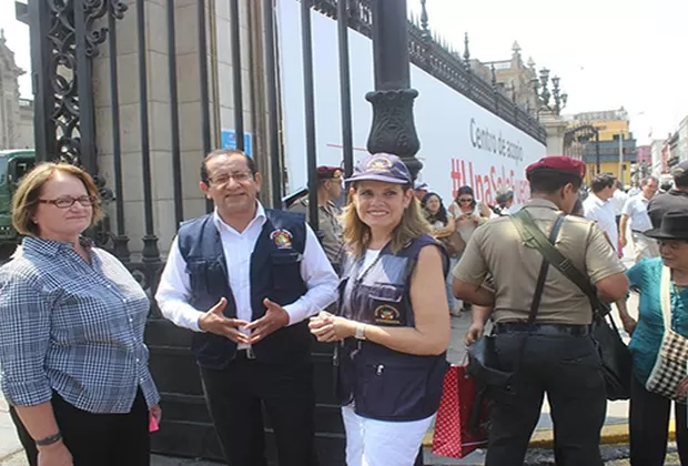 Chincheros entregó 35 toneladas de ayuda para damnificados por los huaicos