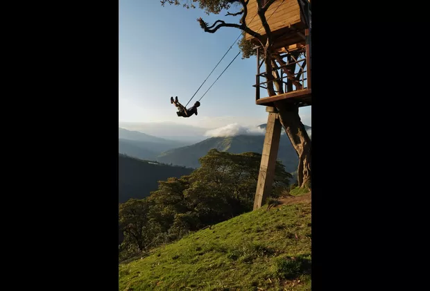 Estos son los columpios más extremos del mundo y uno está en Perú
