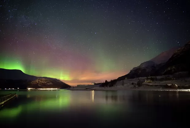 ¿Cómo se forman las auroras boreales y dónde puedes verlas?