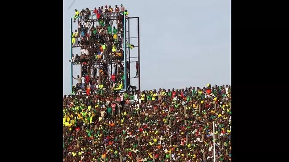 15 muertos en estadio del Congo por estampida humana