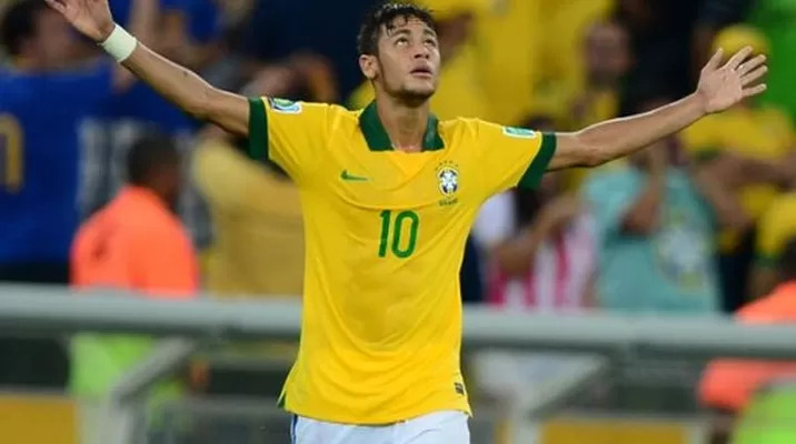 Así celebró Neymar su convocatoria para el Mundial de Brasil 2014 Así celebró Neymar su convocatoria para el Mundial de Brasil 2014