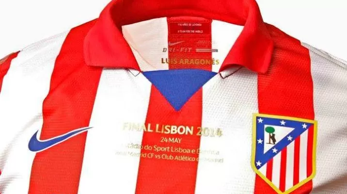 Camiseta del Atlético tendrá inscrito el nombre de Luis Aragonés Camiseta del Atlético tendrá inscrito el nombre de Luis Aragonés