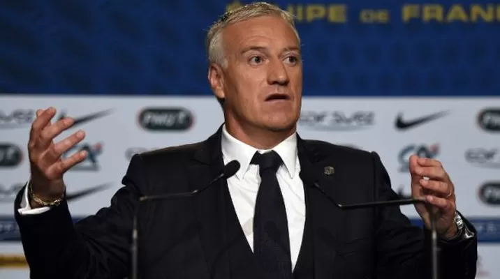 Didier Deschamps denunció a la novia de Samir Nasri por insultos Didier Deschamps denunció a la novia de Samir Nasri por insultos