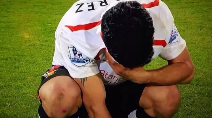Dramático llanto de Luis Suárez tras empate que dejaría sin título al Liverpool Dramático llanto de Luis Suárez tras empate que dejaría sin título al Liverpool
