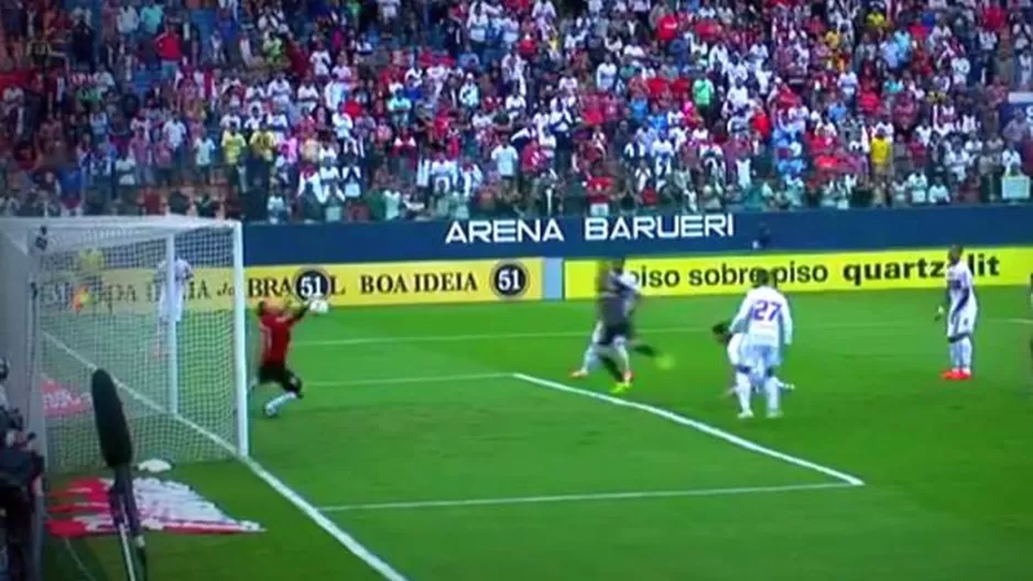 Mira la espectacular atajada de Rogerio Ceni a Paolo Guerrero