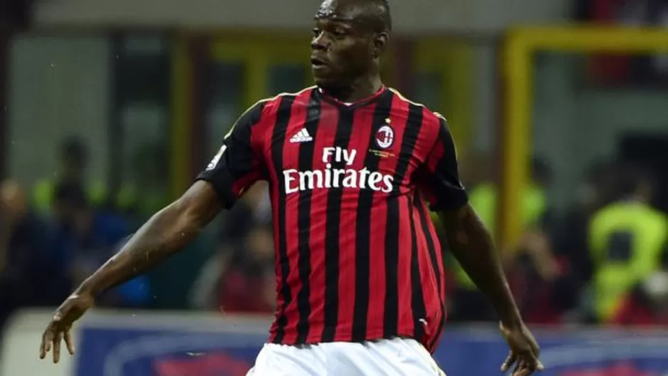 Mira la rabona de Mario Balotelli en el derbi ante Inter