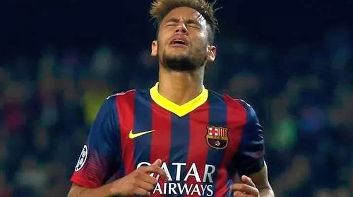 Neymar y Jordi Alba se lesionaron y estarán cuatro semanas sin jugar Neymar y Jordi Alba se lesionaron y estarán cuatro semanas sin jugar