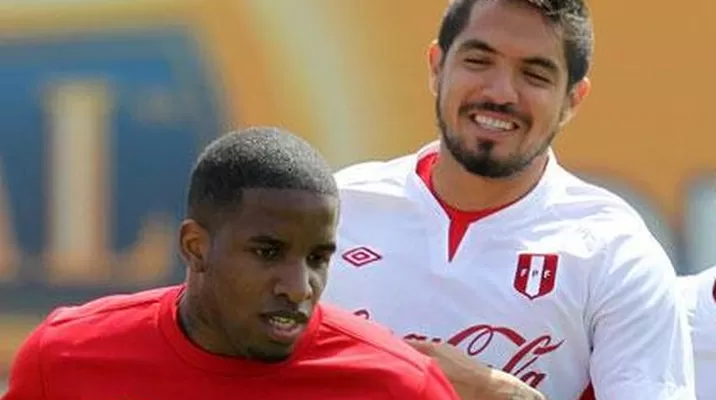 Jefferson Farfán y Juan Vargas confirmados para enfrentar a Inglaterra y Suiza Jefferson Farfán y Juan Vargas confirmados para enfrentar a Inglaterra y Suiza