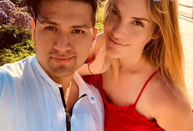 Deyvis Orosco y la romántica dedicatoria que le hizo su enamorada Cassandra