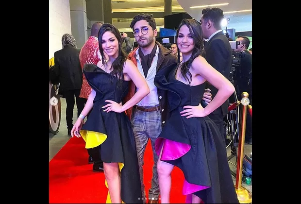 DVAB: las gemelas Raysa y Sirena Ortiz deslumbraron en los premios Billboard