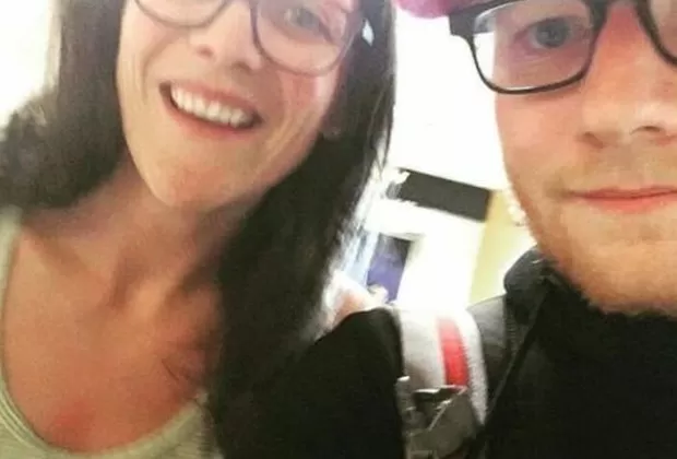 Ed Sheeran alborota a fans tras llegar a Lima a una semana de su concierto