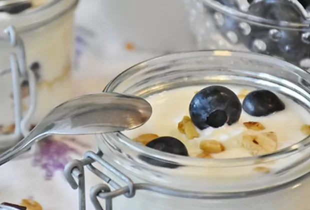 yogurt con miel para el rostro