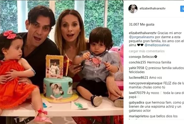 Actores Elizabeth Álvarez y Jorge Salinas revelaron fotos de sus mellizos
