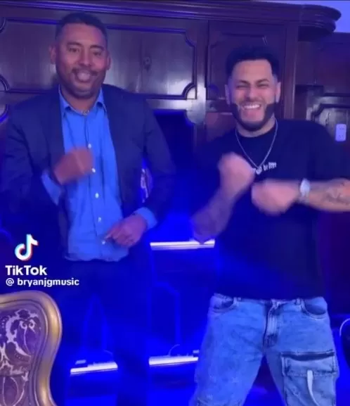 Bryan Torres bailó con su exsuegro Abel Lobatón una coreografía de TikTok/Foto: TikTok