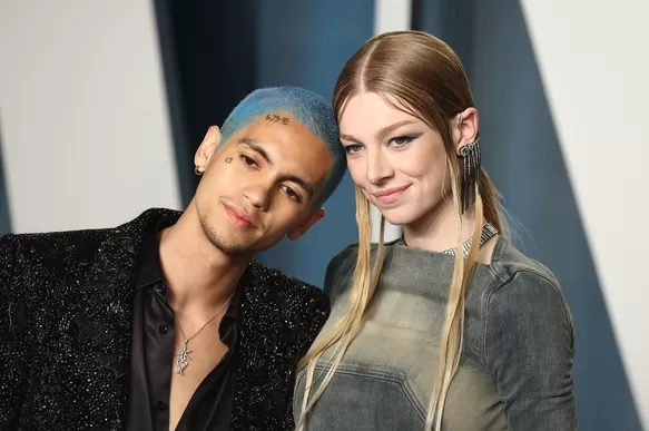 Dominic Fike terminó su relación con Hunter Schafer tras ser vinculados desde enero de 2022. Fuente: AFP