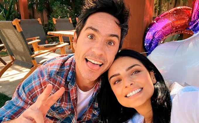 Aislinn Derbez y Mauricio Ochmann. Fuente: Instagram