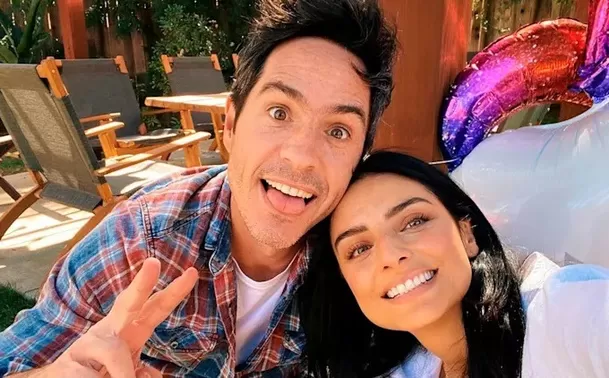 Aislinn Derbez y Mauricio Ochmann. Fuente: Instagram