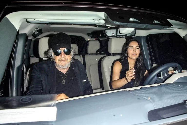 Al Pacino junto a su ex novia de 29 años, Noor Alfallah. Fuente: The Grosby Group