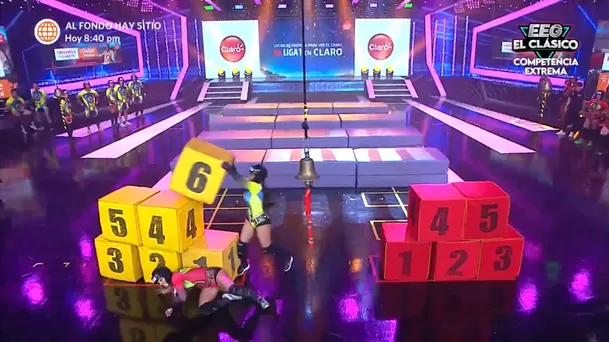 Alejandra Baigorria tuvo peligrosa caída tras choque de Onelia Molina. Fuente: AméricaTV Alejandra Baigorria tuvo peligrosa caída tras choque de Onelia Molina. Fuente: AméricaTV