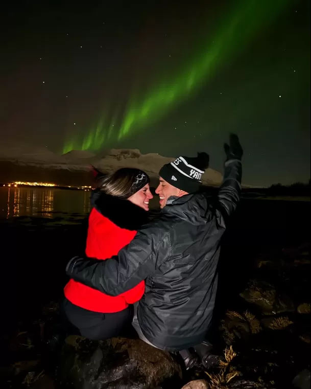Alejandra Baigorria y Said Palao vivieron la experiencia de las famosas auroras boreales en Noruega / Instagram