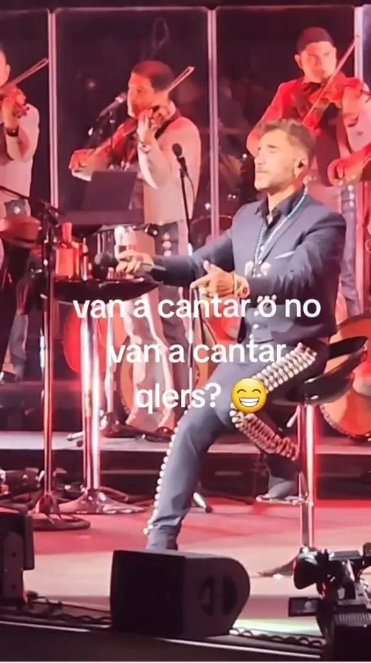 Alejandro Fernández tuvo una mala reacción contra su público en Texas/ Foto: TikTok