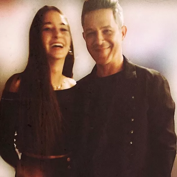 Ivet Playà junto a Alejandro Sanz. Fuente: Instagram
