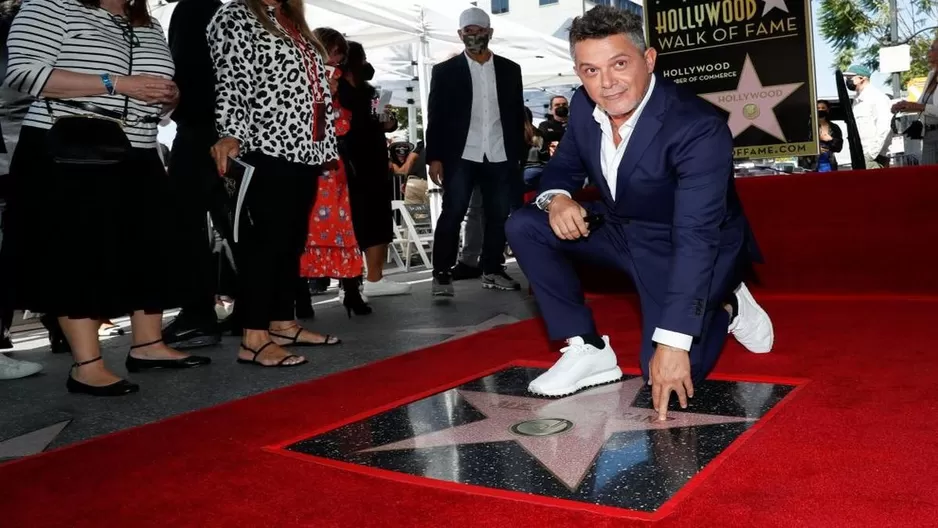 Alejandro Sanz ya tiene su estrella en el Paseo de la Fama de Hollywood 