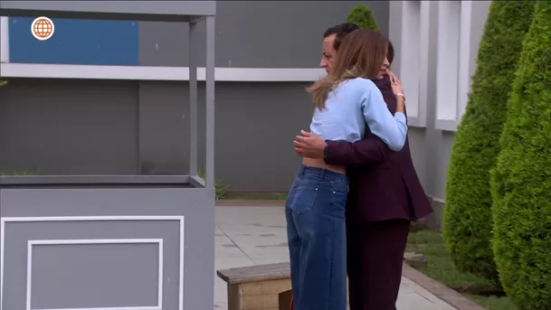 Alessia agradeció entre lágrimas a Miguel Ignacio por liberar a Silvana de la cárcel / AméricaTV Alessia agradeció entre lágrimas a Miguel Ignacio por liberar a Silvana de la cárcel / AméricaTV