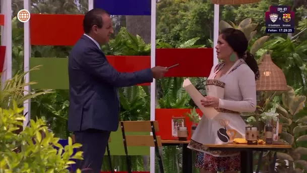 Alessia consoló a Gladys tras quedar devastada al firmar divorcio a Miguel Ignacio / AméricaTV Alessia consoló a Gladys tras quedar devastada al firmar divorcio a Miguel Ignacio / AméricaTV