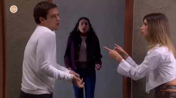 Alessia prometió guardar el secreto de July y Cristóbal. Foto: América TV Alessia prometió guardar el secreto de July y Cristóbal. Foto: América TV