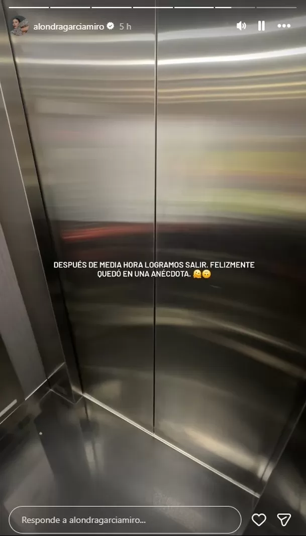 La modelo contó en sus historias de Instagram que quedó encerrada dentro de un ascensor/ Captura La modelo contó en sus historias de Instagram que quedó encerrada dentro de un ascensor/ Captura