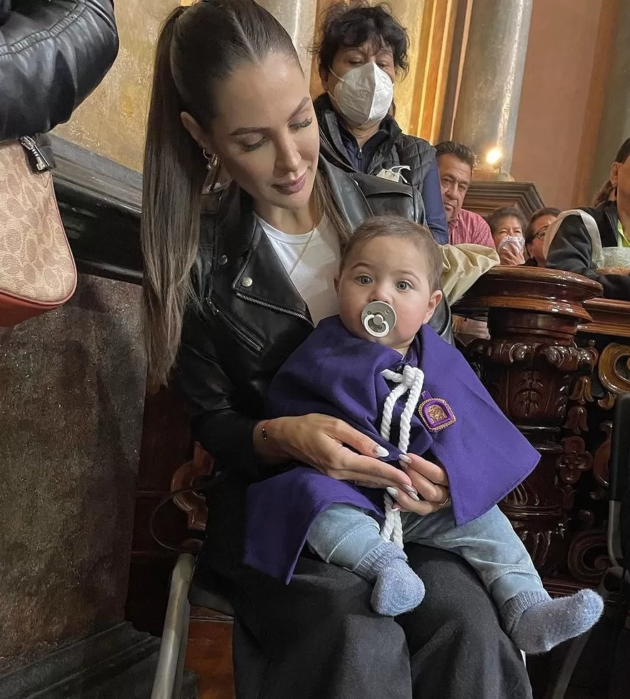 Ana Paula Consorte y Paolo André asistieron a la misa ofrecida en la Iglesia de las Nazarenas / Foto: Instagram