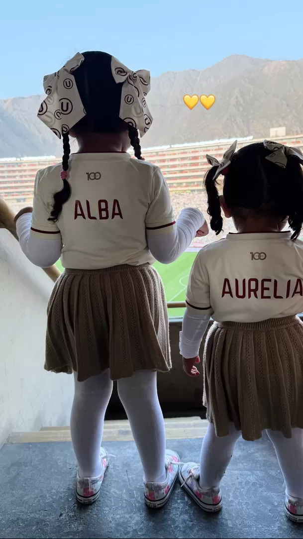 Las hija de Edison Flores junto a Ana Siucho en el estadio Monumental. Fuente: Instagram